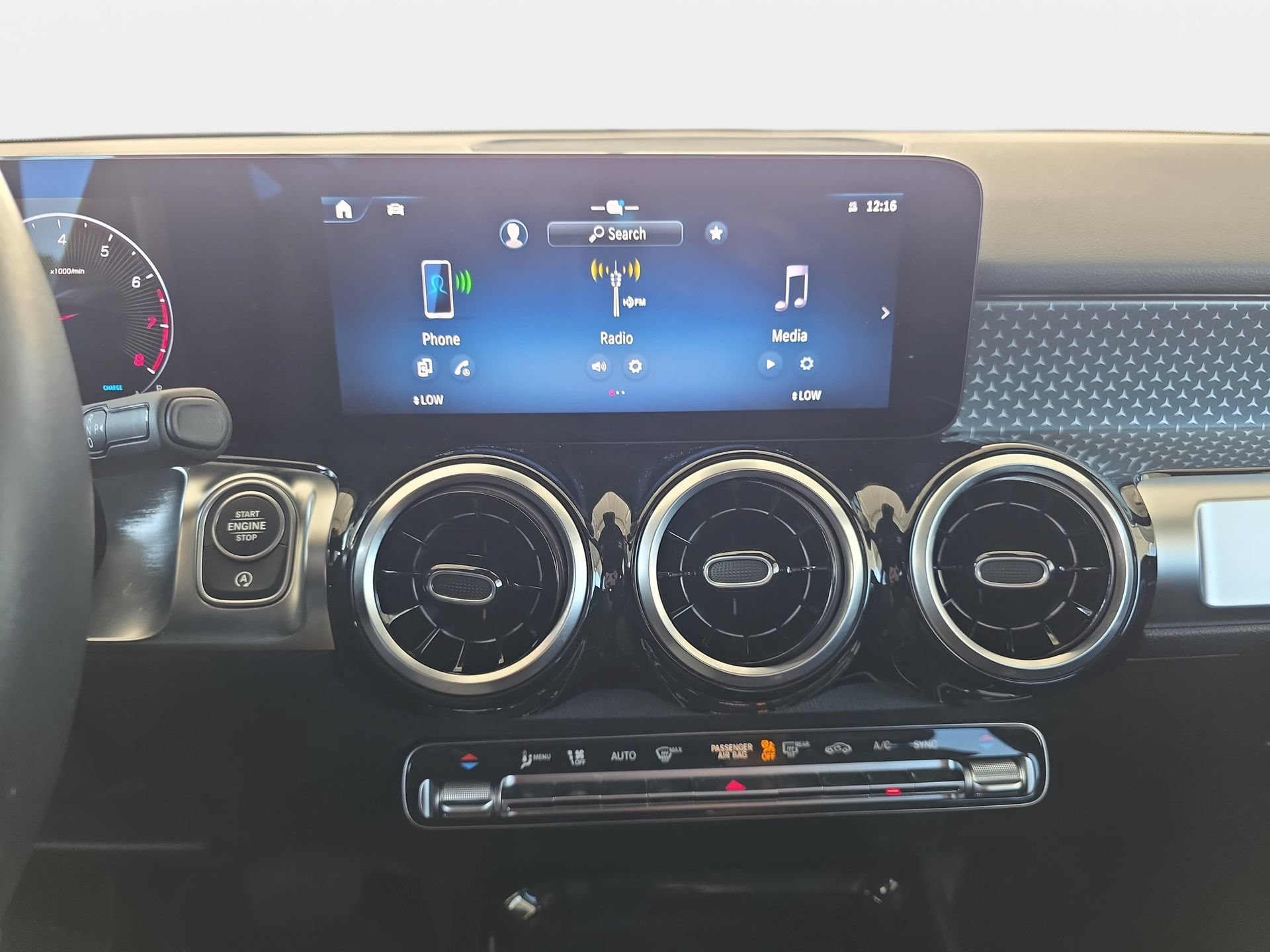 Certified 2025 Mercedes-Benz GLB 250 image 20