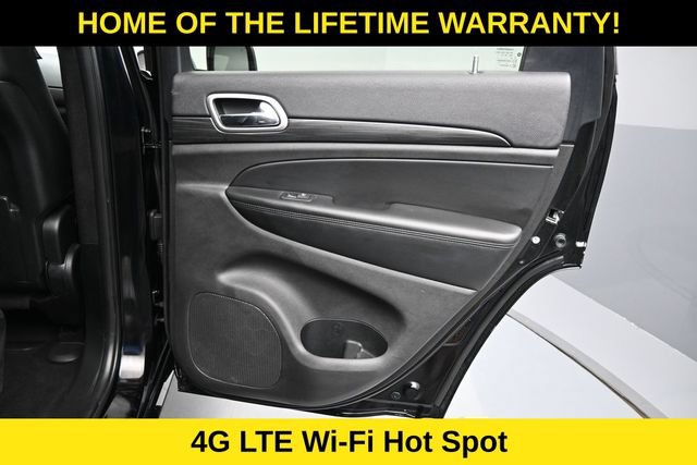 Used 2020 Jeep Grand Cherokee Altitude AWD/4WD image 46