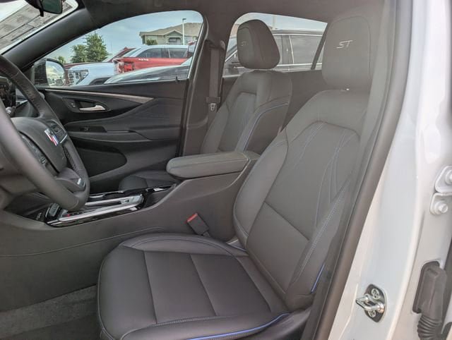 New 2026 Buick Envista Sport Touring w/ Convenience I Package FWD image 18