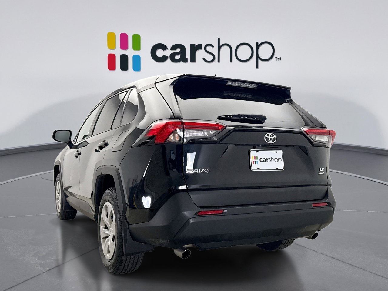 Used 2024 Toyota RAV4 LE image 3