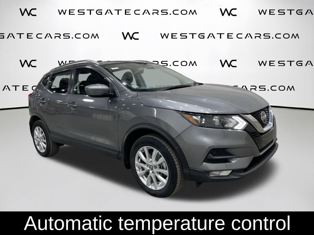 Used 2022 Nissan Rogue Sport SV image 4