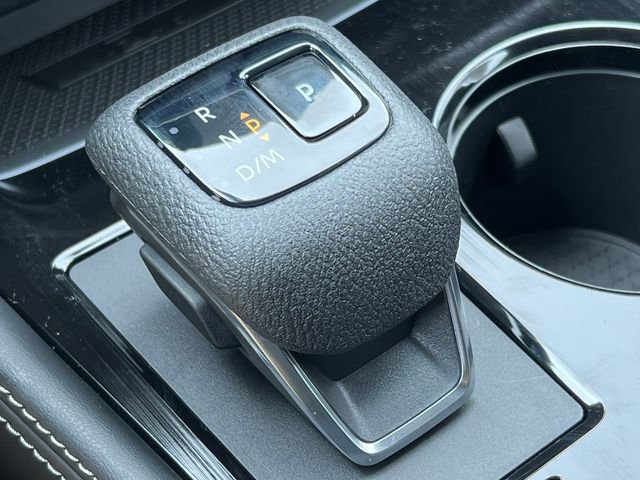 New 2026 Nissan Rogue Platinum image 27