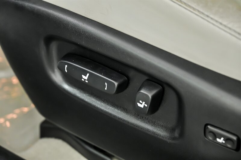 Used 2015 Lexus RX 350 AWD image 19