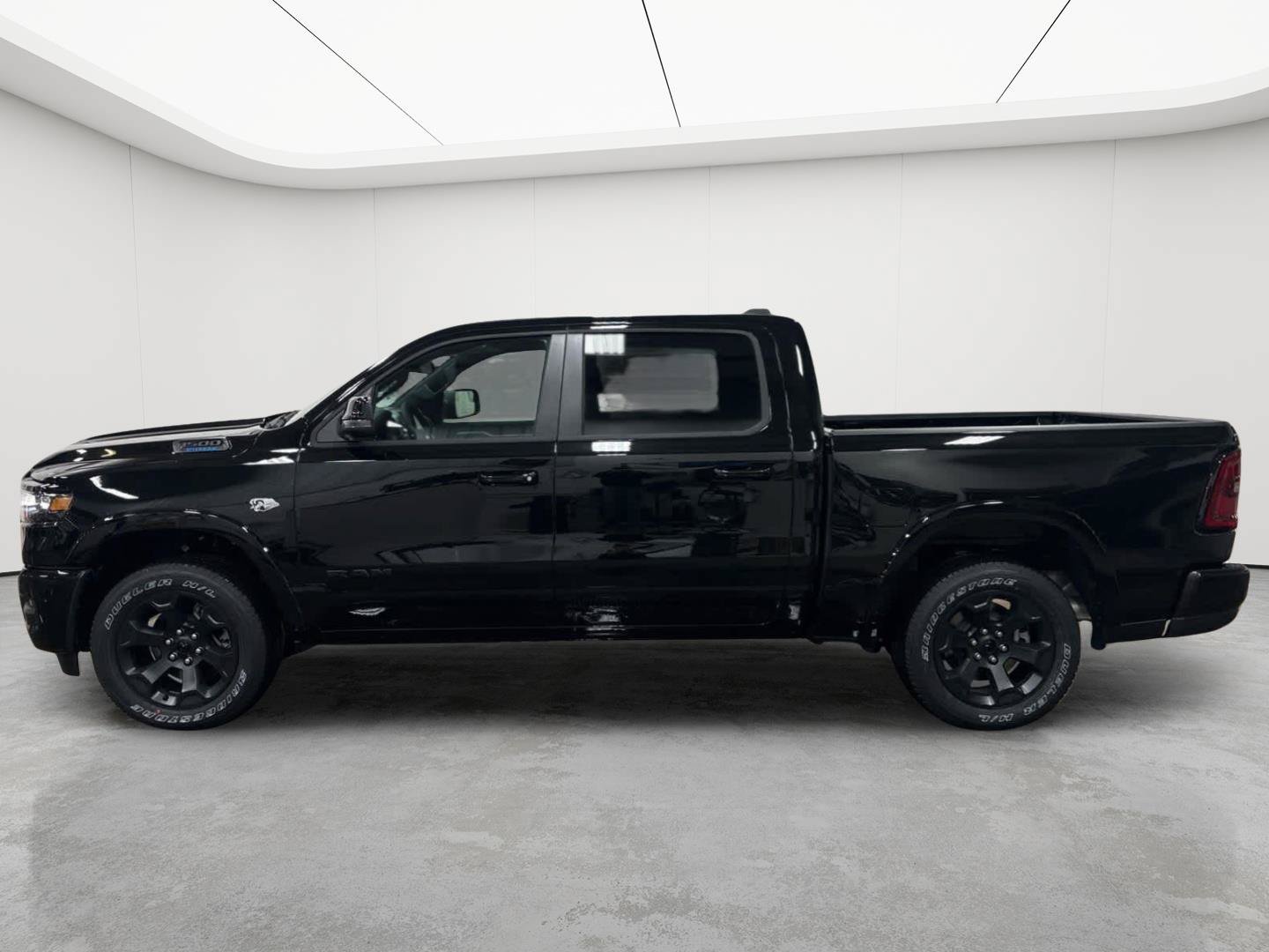 New 2026 RAM 1500 Big Horn AWD/4WD image 5