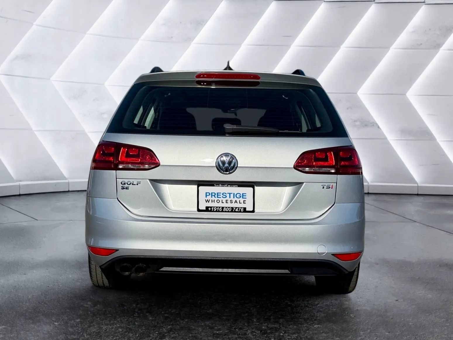 Used 2017 Volkswagen Golf SE FWD image 7