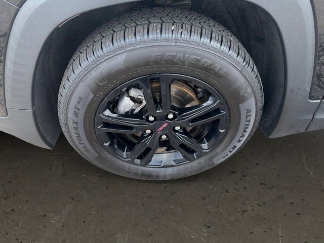 Certified 2023 GMC Terrain AT4 AWD/4WD image 9