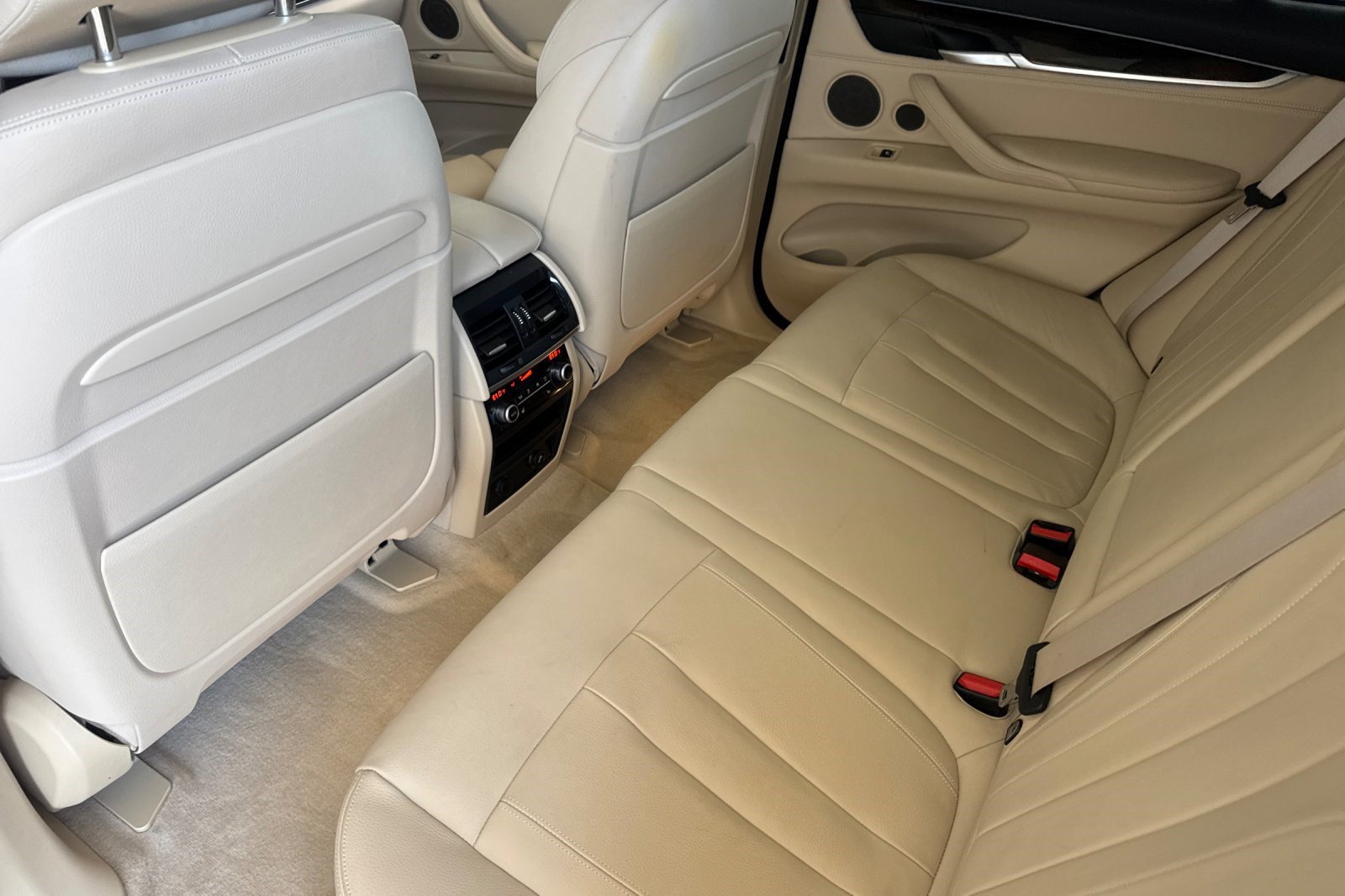 Used 2015 BMW X5 xDrive35i AWD/4WD image 28
