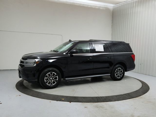 Used 2022 Ford Expedition Max XLT RWD image 3