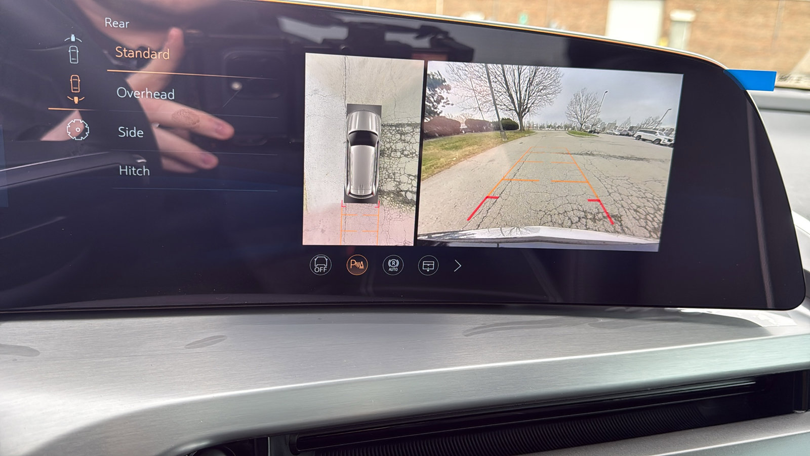 New 2026 Cadillac Vistiq Luxury w/ LPO, Floor Liner Package image 19