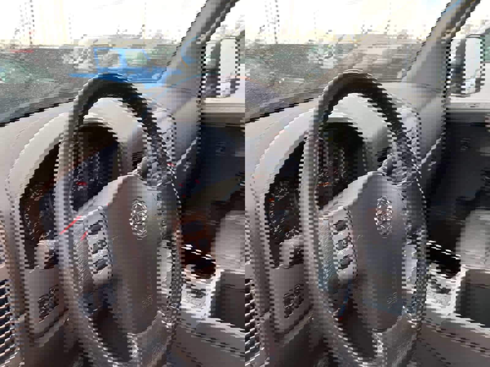 Used 2006 Nissan Titan LE w/ (S01) Side-Airbag Pkg w/ VDC image 30