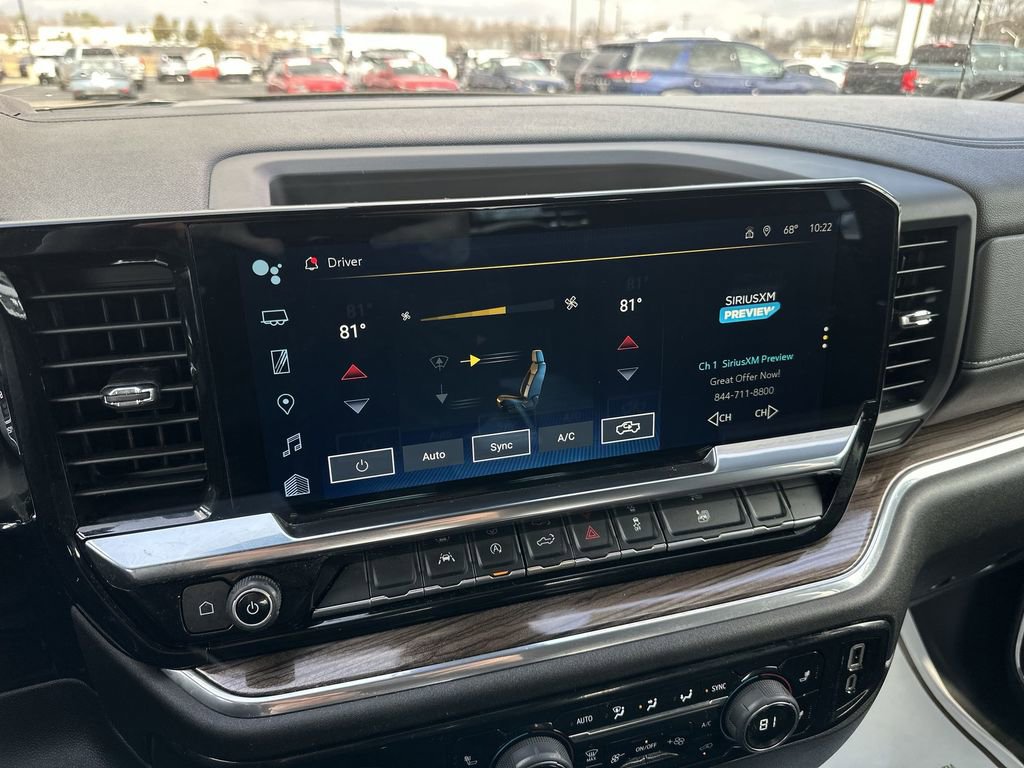 Used 2024 Chevrolet Silverado 1500 LT image 16