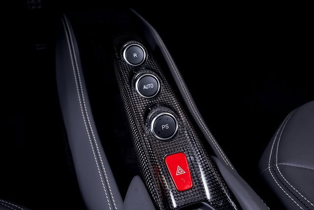 Used 2023 Ferrari F8 Tributo image 46