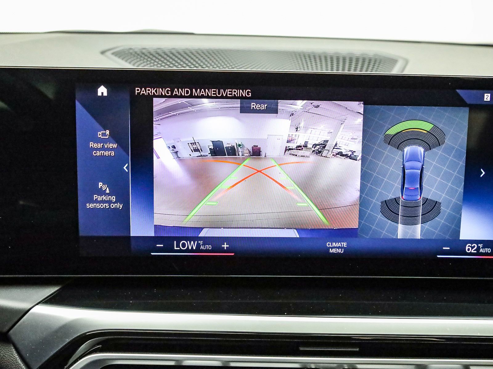 Certified 2024 BMW 330i Sedan w/ Convenience Package RWD image 26