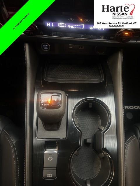 Used 2021 Nissan Rogue SL w/ Premium Package image 11