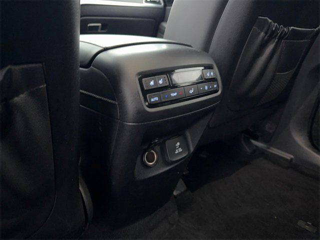 Used 2021 Hyundai Palisade Limited image 22