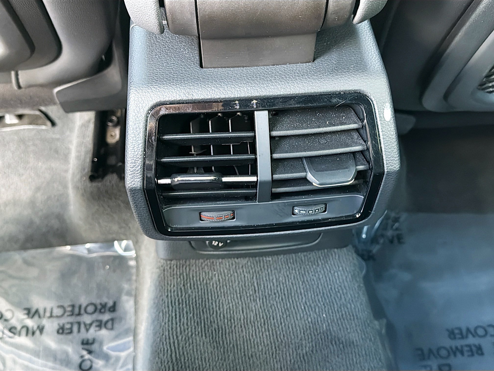 Used 2020 Audi Q3 2.0T Premium Plus AWD/4WD image 19