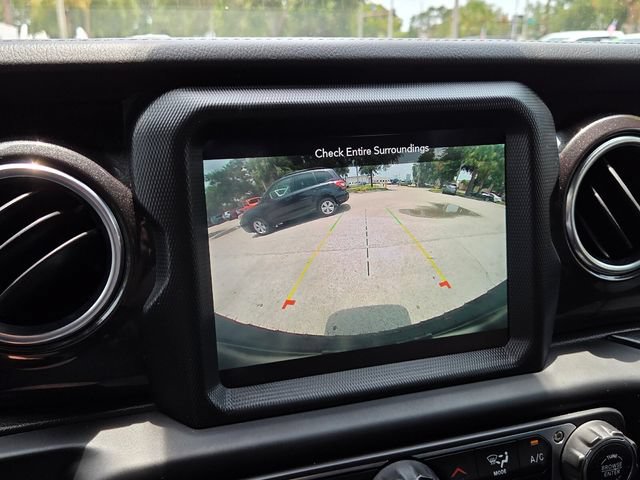 Certified 2019 Jeep Wrangler Unlimited Sahara AWD/4WD image 24