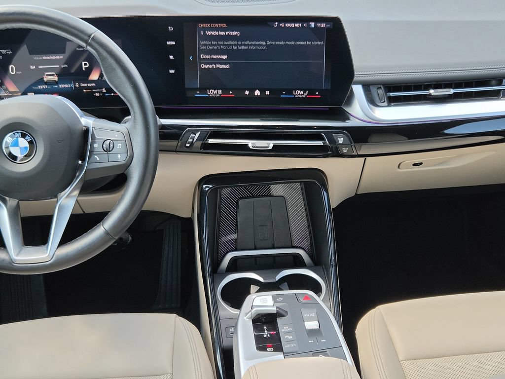 Used 2025 BMW X1 xDrive28i AWD/4WD image 16