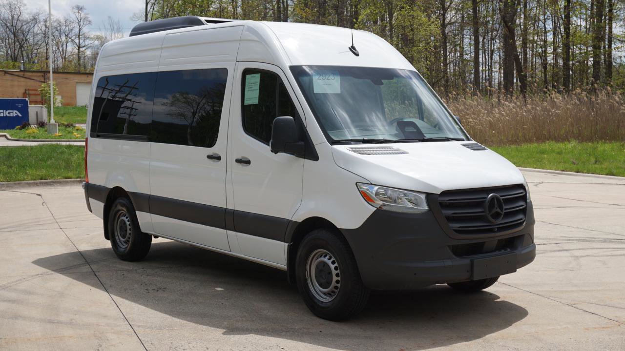 Used 2025 Mercedes-Benz Sprinter 2500 image 7