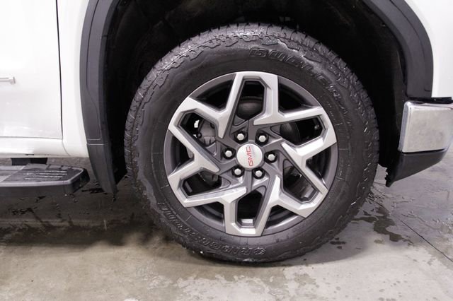 Used 2023 GMC Sierra 1500 SLT w/ SLT Premium Package image 12