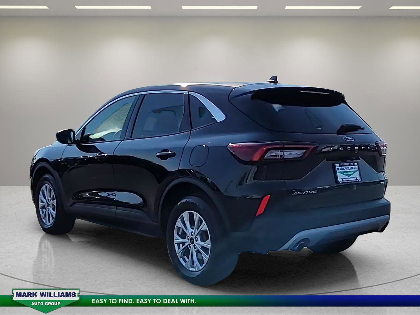Certified 2023 Ford Escape Active AWD/4WD image 6