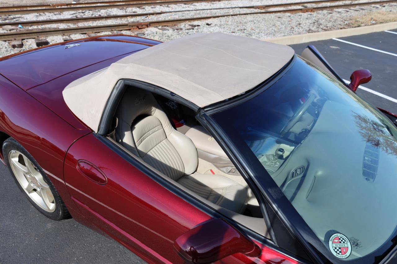 Used 2003 Chevrolet Corvette Convertible w/ Preferred Equipment Group1 RWD image 8
