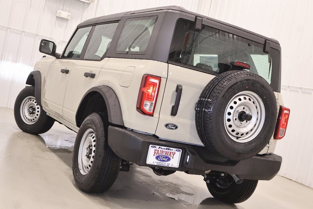 New 2026 Ford Bronco 4-Door image 28