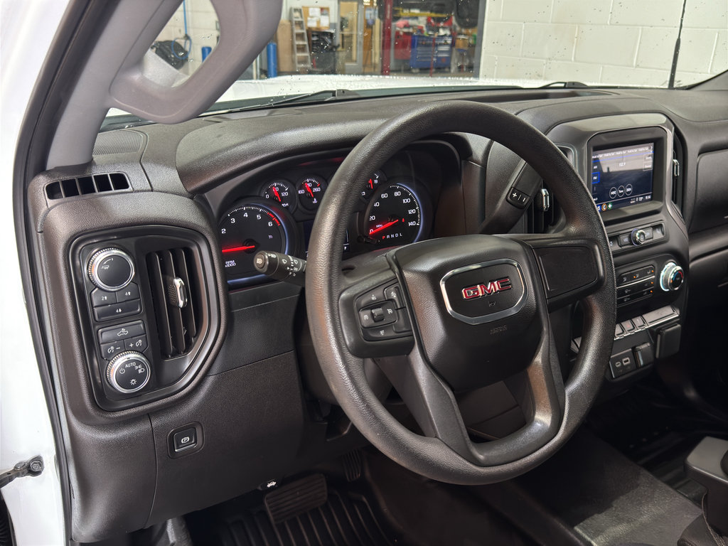 Used 2025 GMC Sierra 2500 Pro AWD/4WD image 16