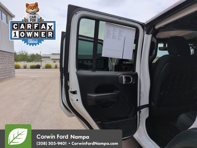 Used 2018 Jeep Wrangler Unlimited Rubicon AWD/4WD image 25