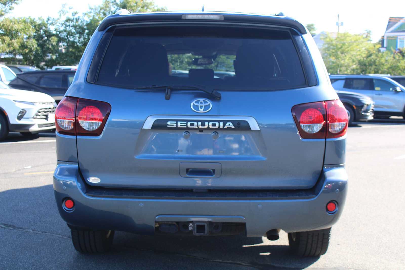 Used 2021 Toyota Sequoia Platinum AWD/4WD image 6