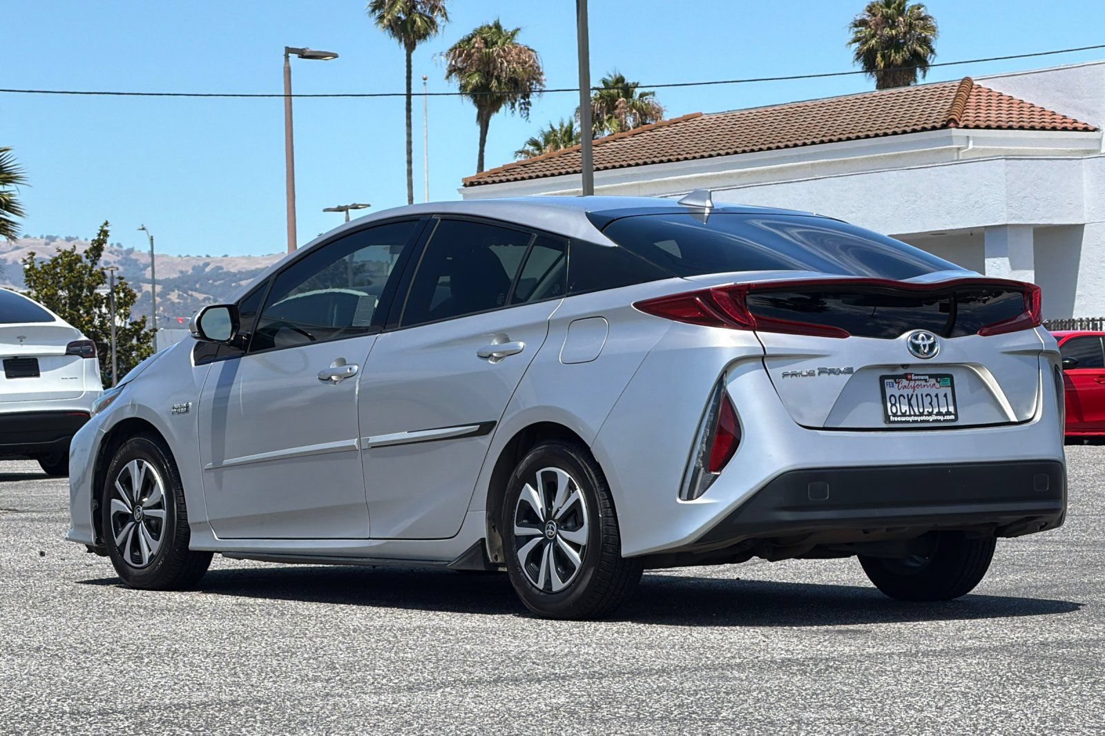 Used 2017 Toyota Prius Prime Plus FWD image 7