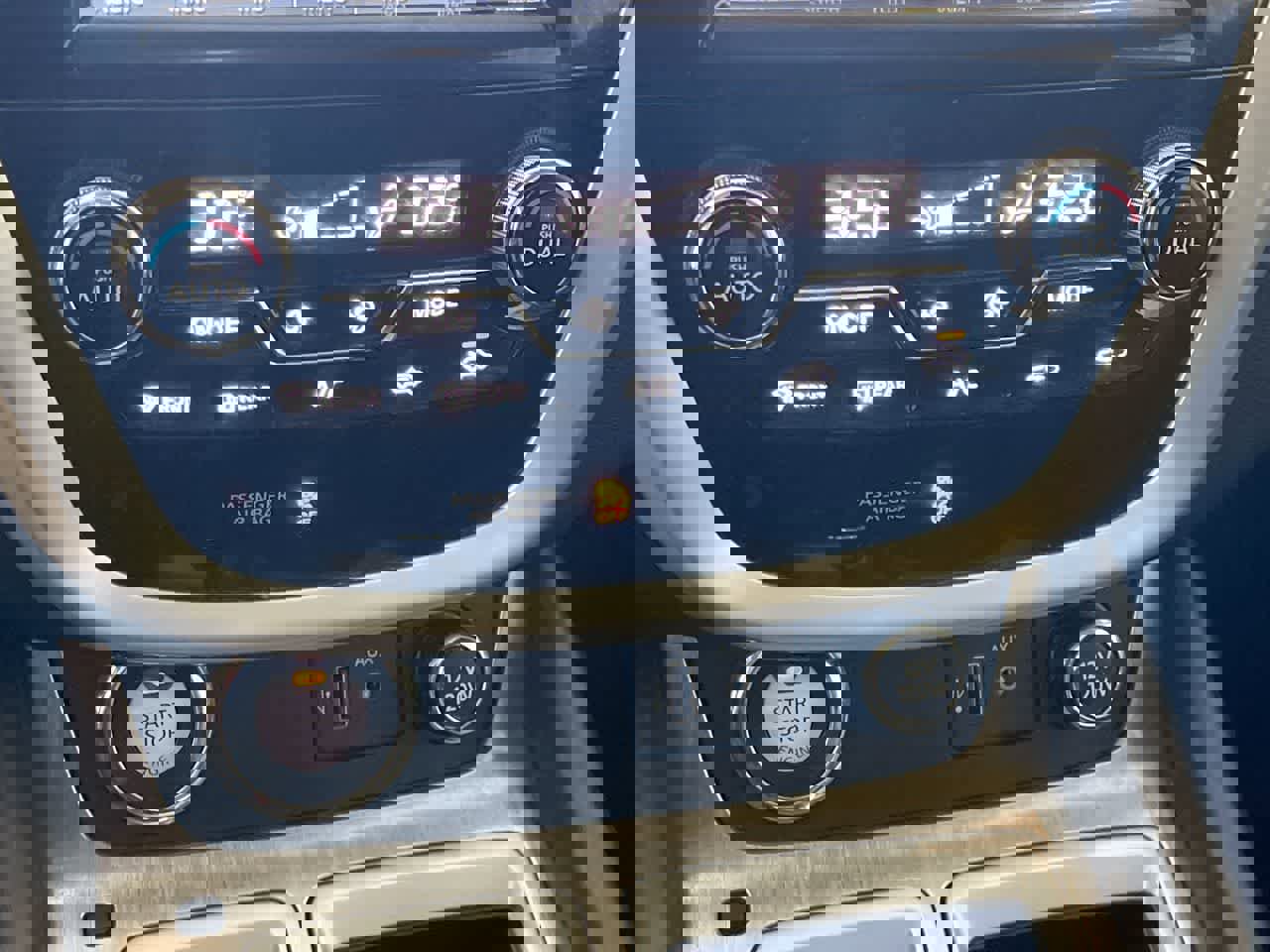 Used 2018 Nissan Murano SL image 19