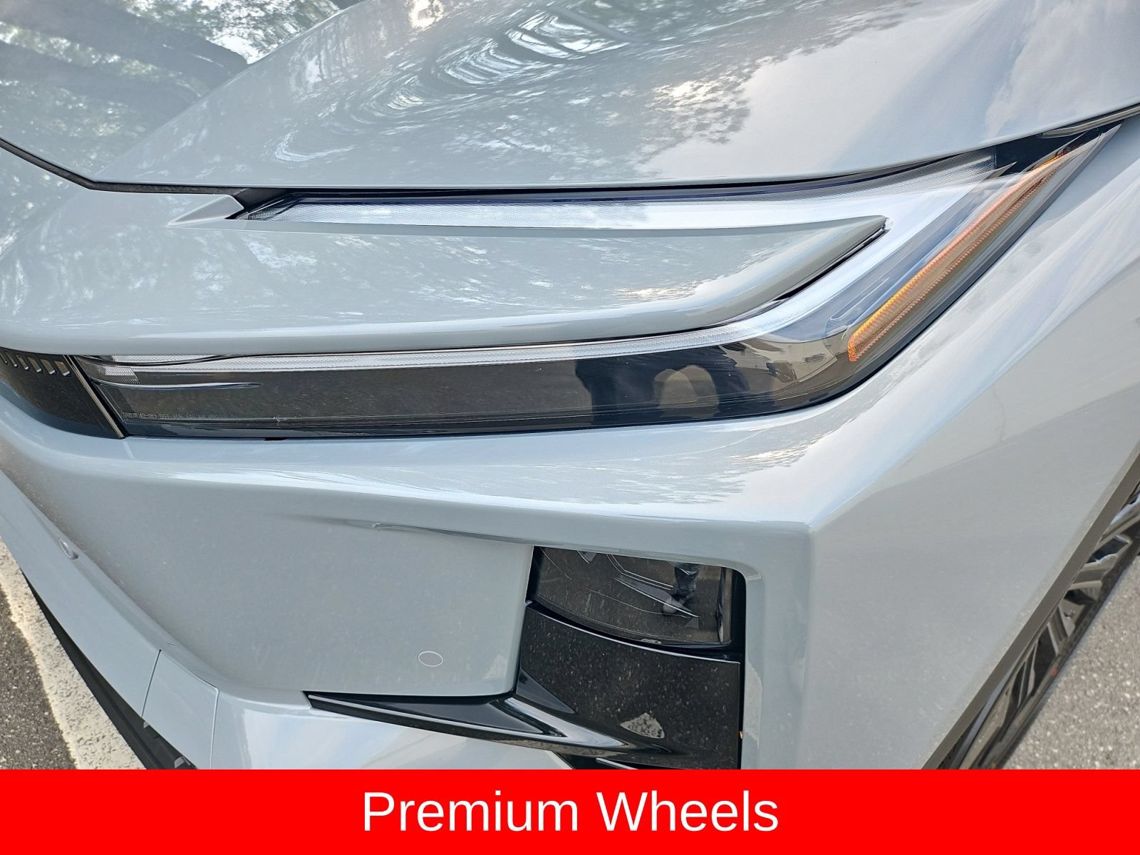 Used 2026 Toyota C-HR w/ Cold Weather Package AWD/4WD image 11