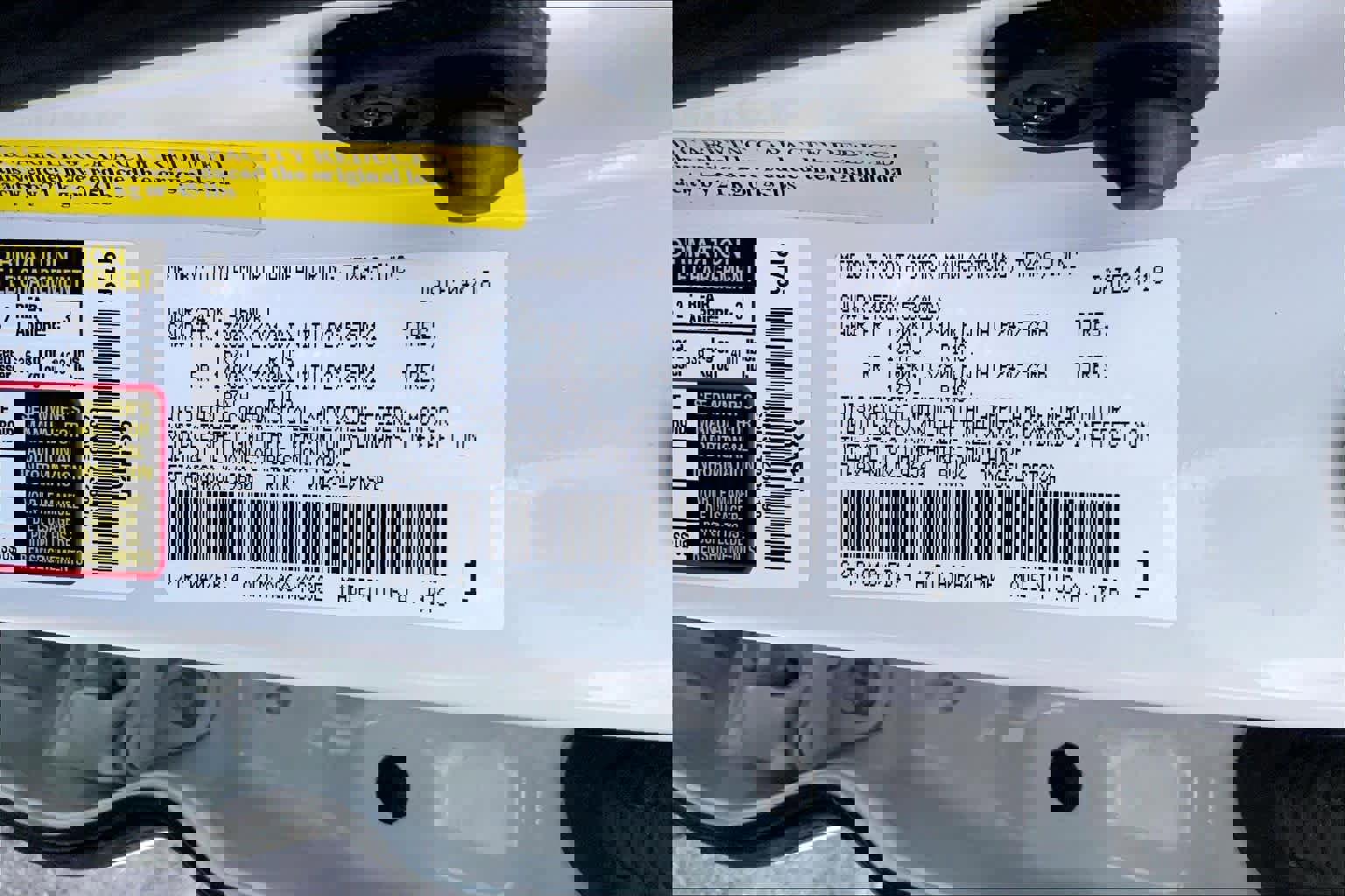 Used 2018 Toyota Tacoma SR image 30