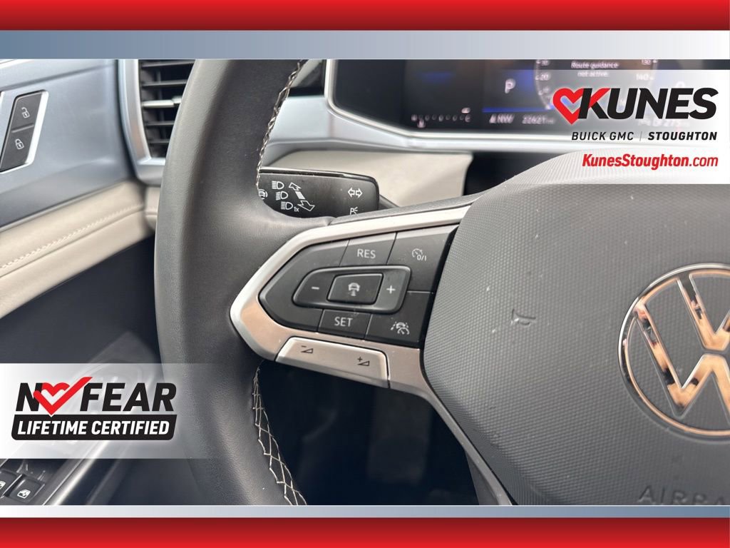 Used 2025 Volkswagen Taos SE AWD/4WD image 26