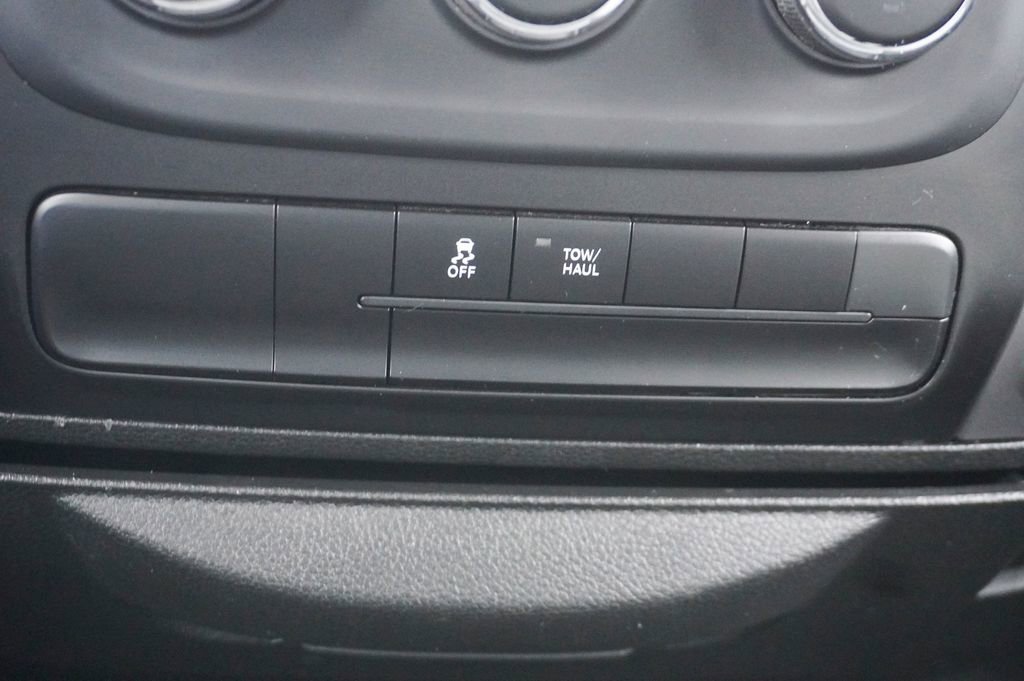 Used 2023 RAM 1500 Classic SLT image 15