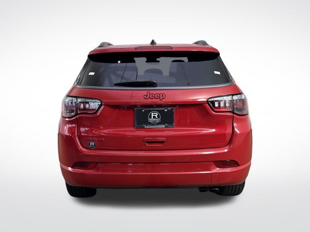 Used 2022 Jeep Compass Limited AWD/4WD image 31