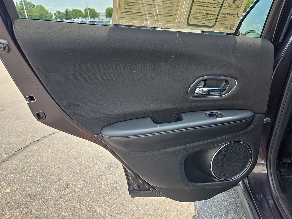 Used 2016 Honda HR-V EX image 32