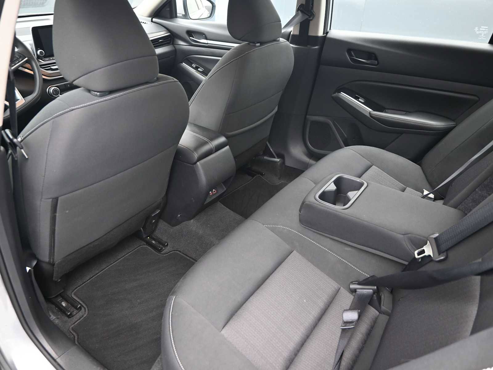 Used 2023 Nissan Altima 2.5 SV image 15