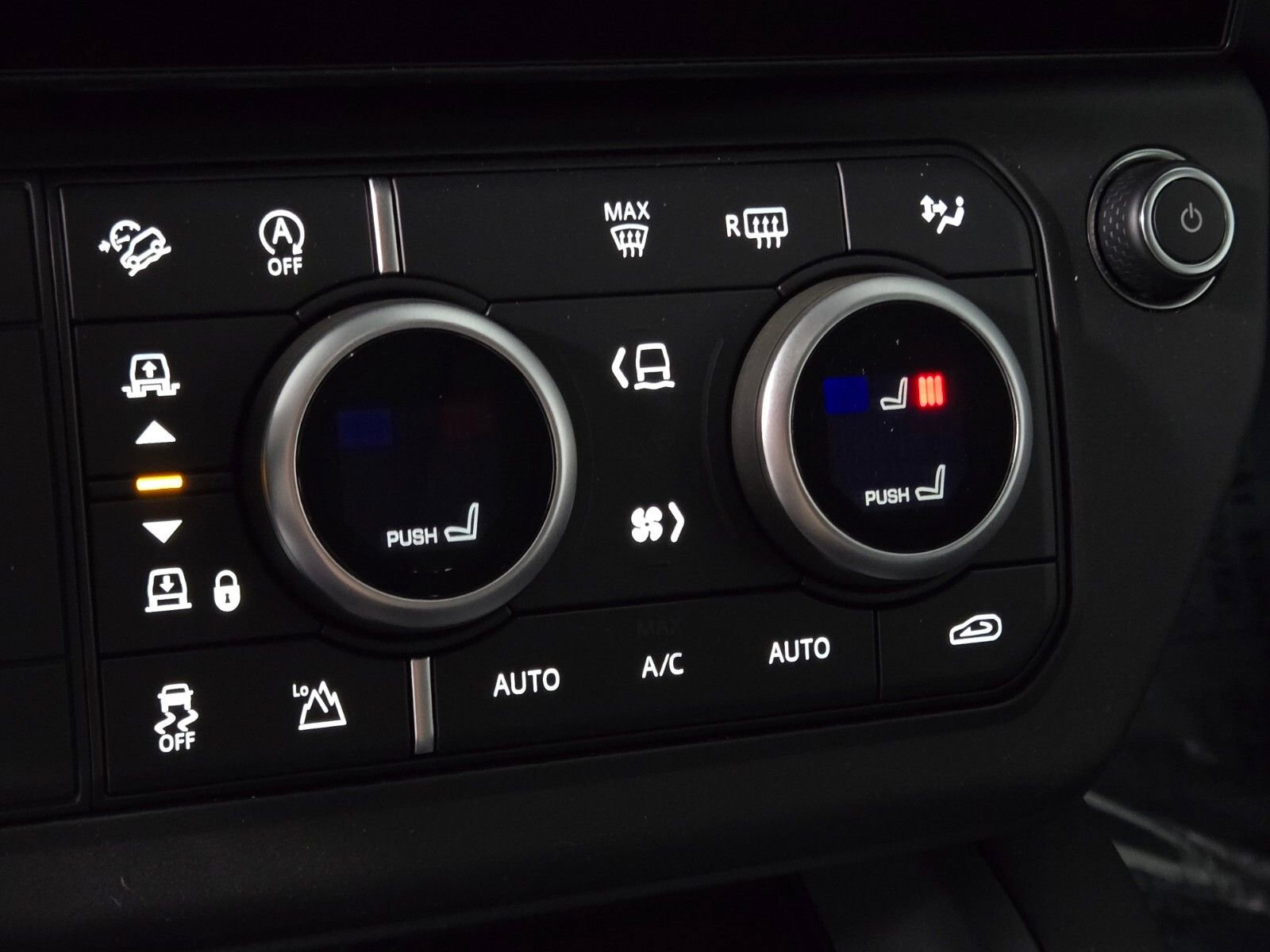 New 2026 Land Rover Defender 110 S AWD/4WD image 30