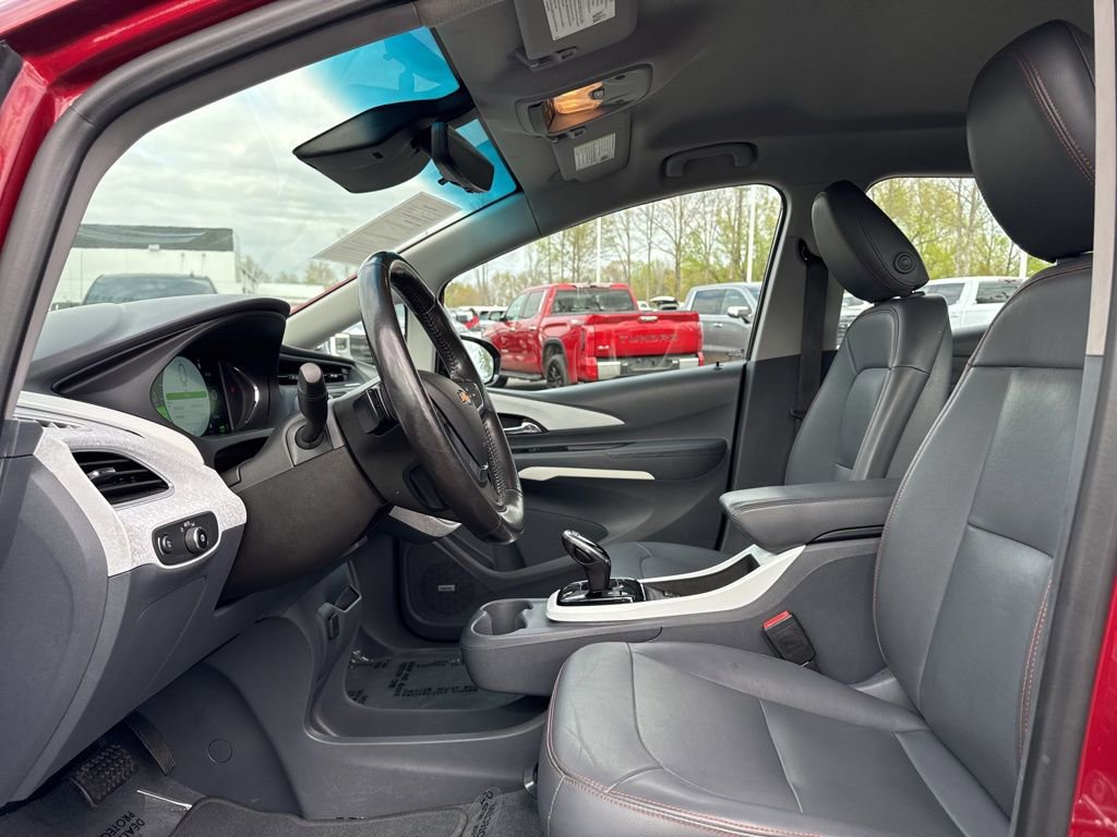 Used 2020 Chevrolet Bolt Premier w/ Infotainment Package image 9