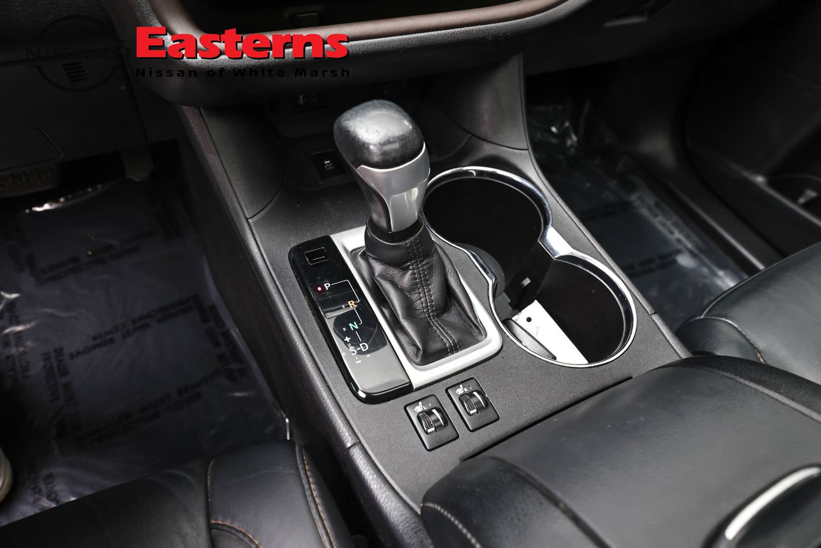 Used 2016 Toyota Highlander XLE AWD/4WD image 13