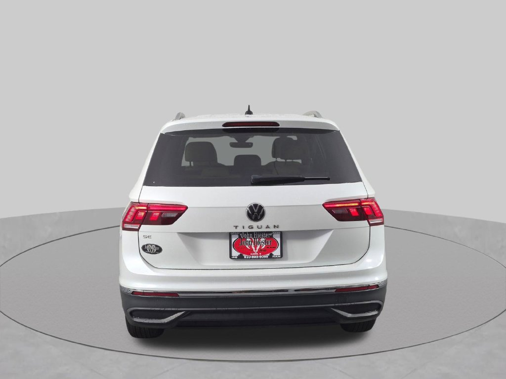 Used 2023 Volkswagen Tiguan SE FWD image 7