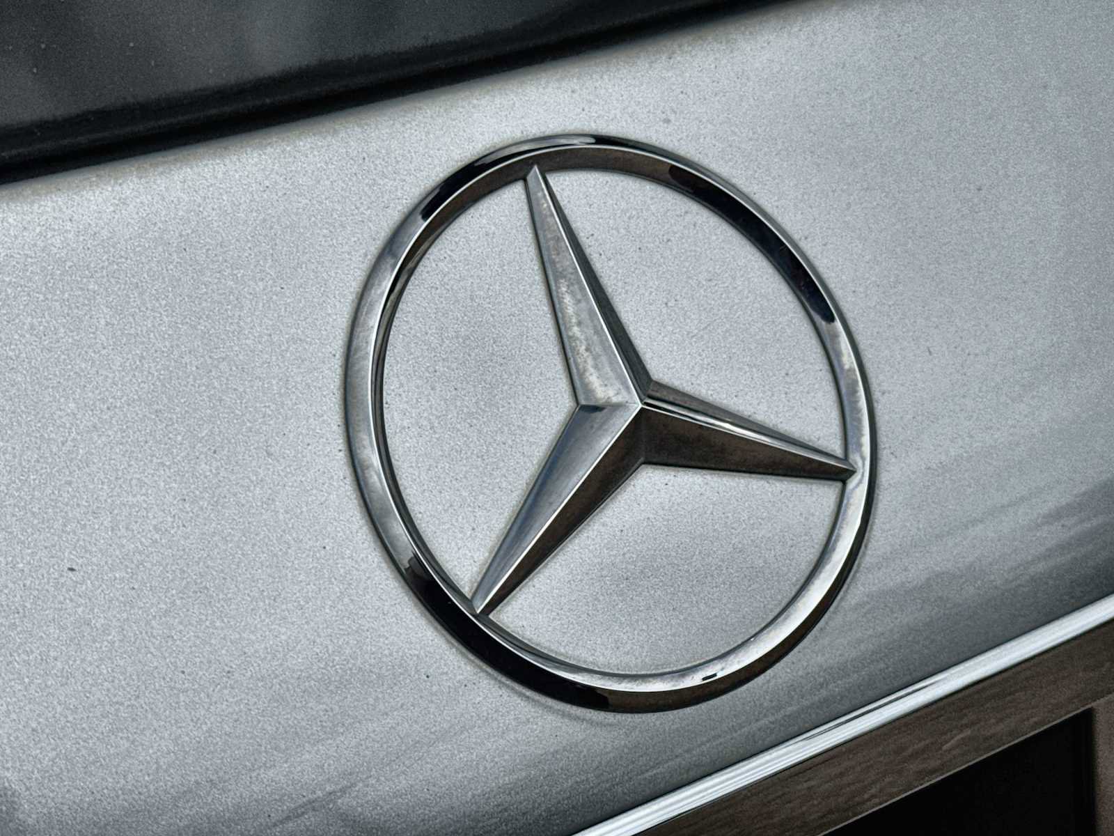 Used 2020 Mercedes-Benz GLC 300 4MATIC image 16