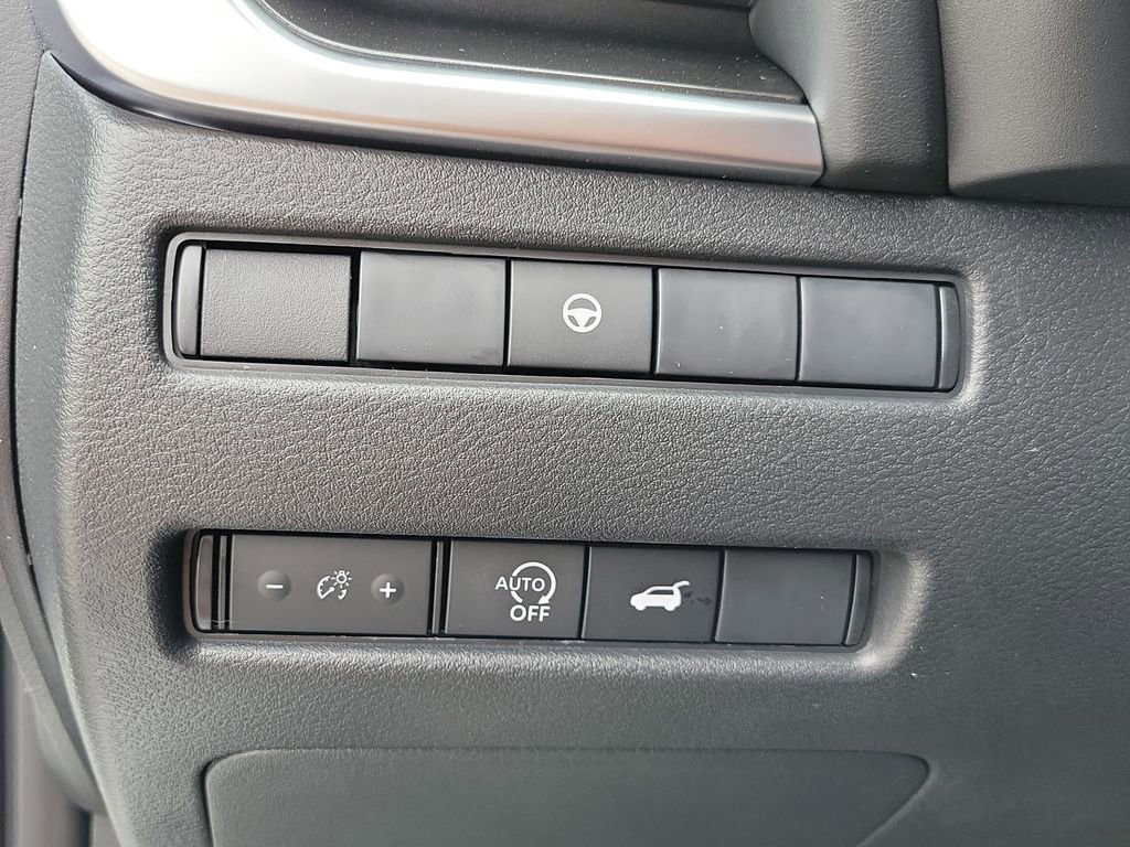 New 2026 Nissan Rogue SV image 23