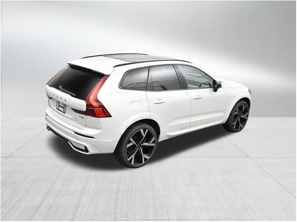 New 2026 Volvo XC60 T8 Ultra AWD/4WD image 17
