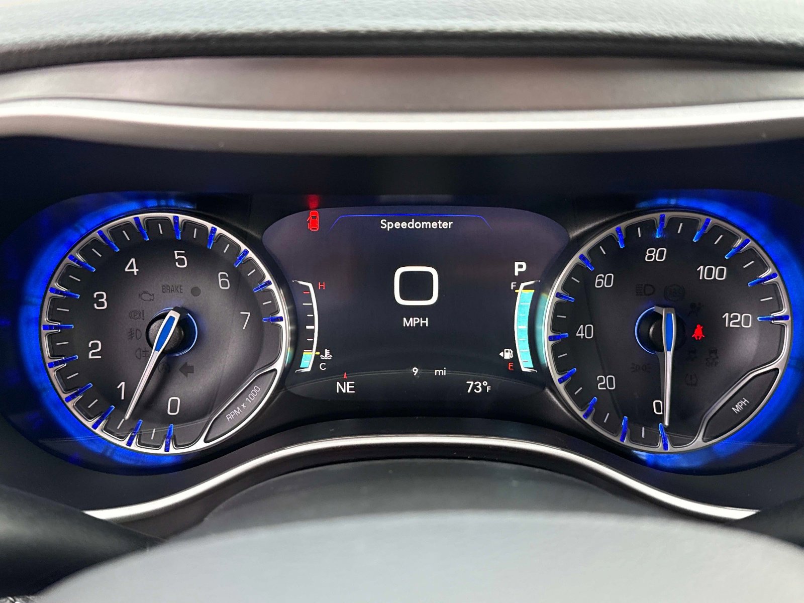 New 2026 Chrysler Pacifica Select image 27