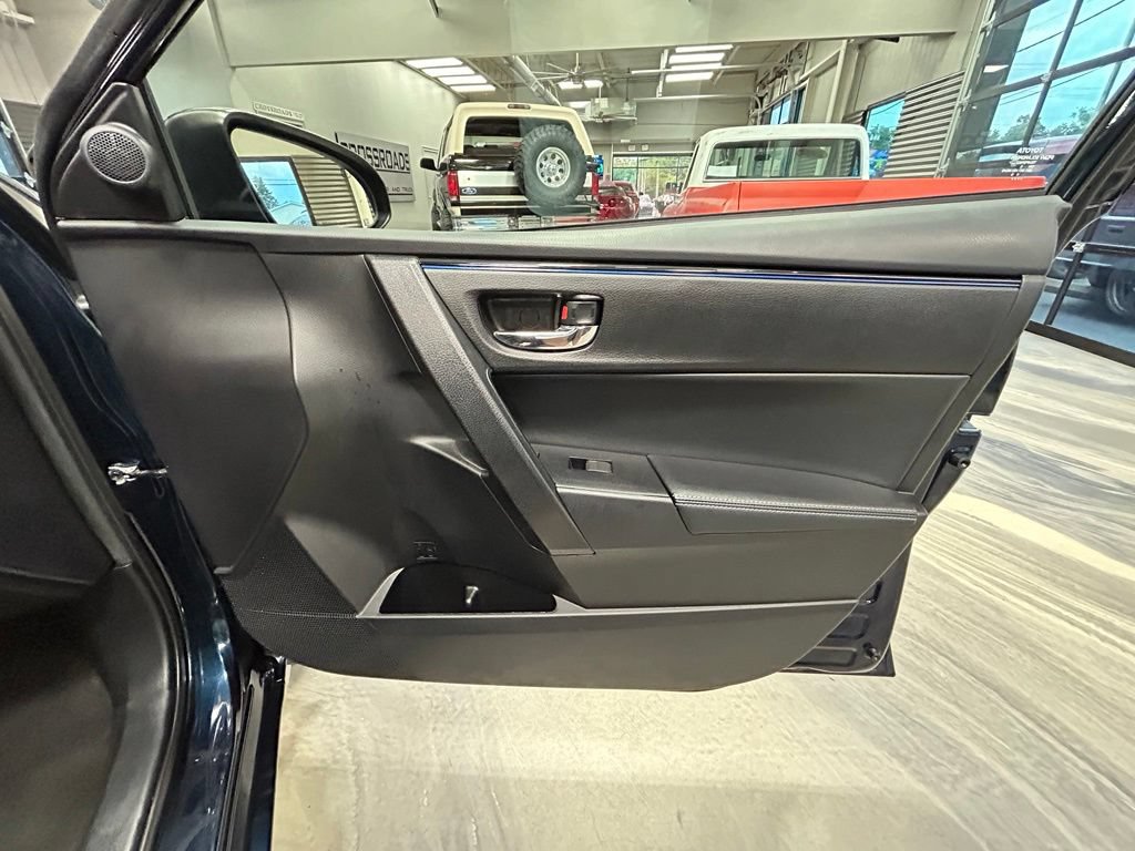 Used 2017 Toyota Corolla XSE w/ Carpet Mat Package (TMS) FWD image 37