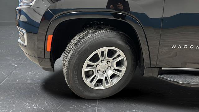 Used 2023 Jeep Wagoneer 4WD image 36