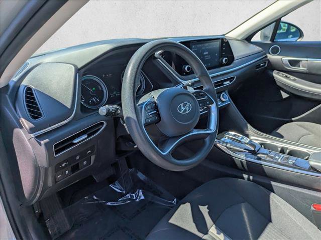 Used 2020 Hyundai Sonata Blue w/ Winter Weather Package FWD image 10